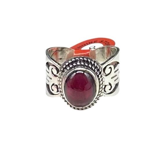 Garnet Ring Size 8 Solid 925 Sterling Silver Oval Cabochon Red Boho Jewelry - Picture 2 of 13